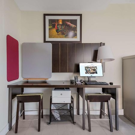 Hilton Garden Inn Oklahoma City Midtown Ngoại thất bức ảnh