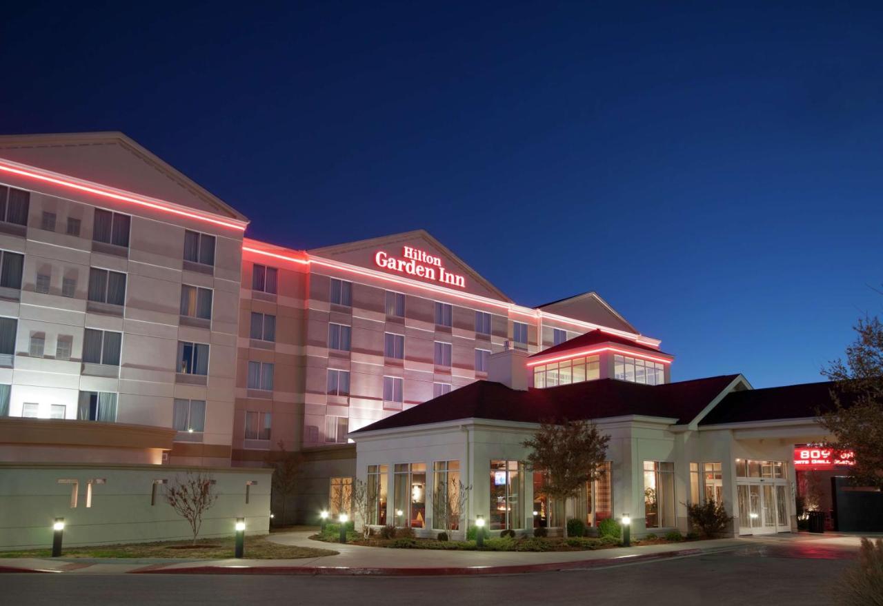 Hilton Garden Inn Oklahoma City Midtown Ngoại thất bức ảnh