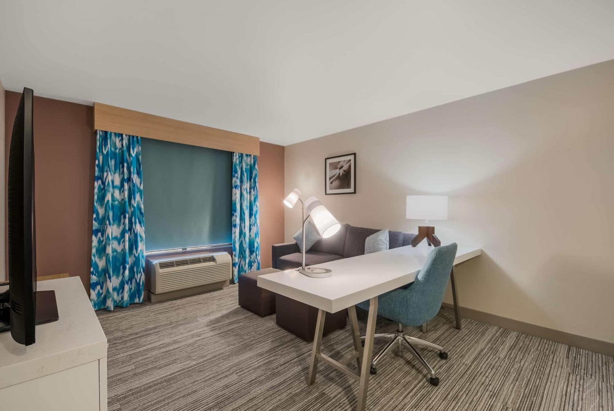 Hilton Garden Inn Oklahoma City Midtown Ngoại thất bức ảnh