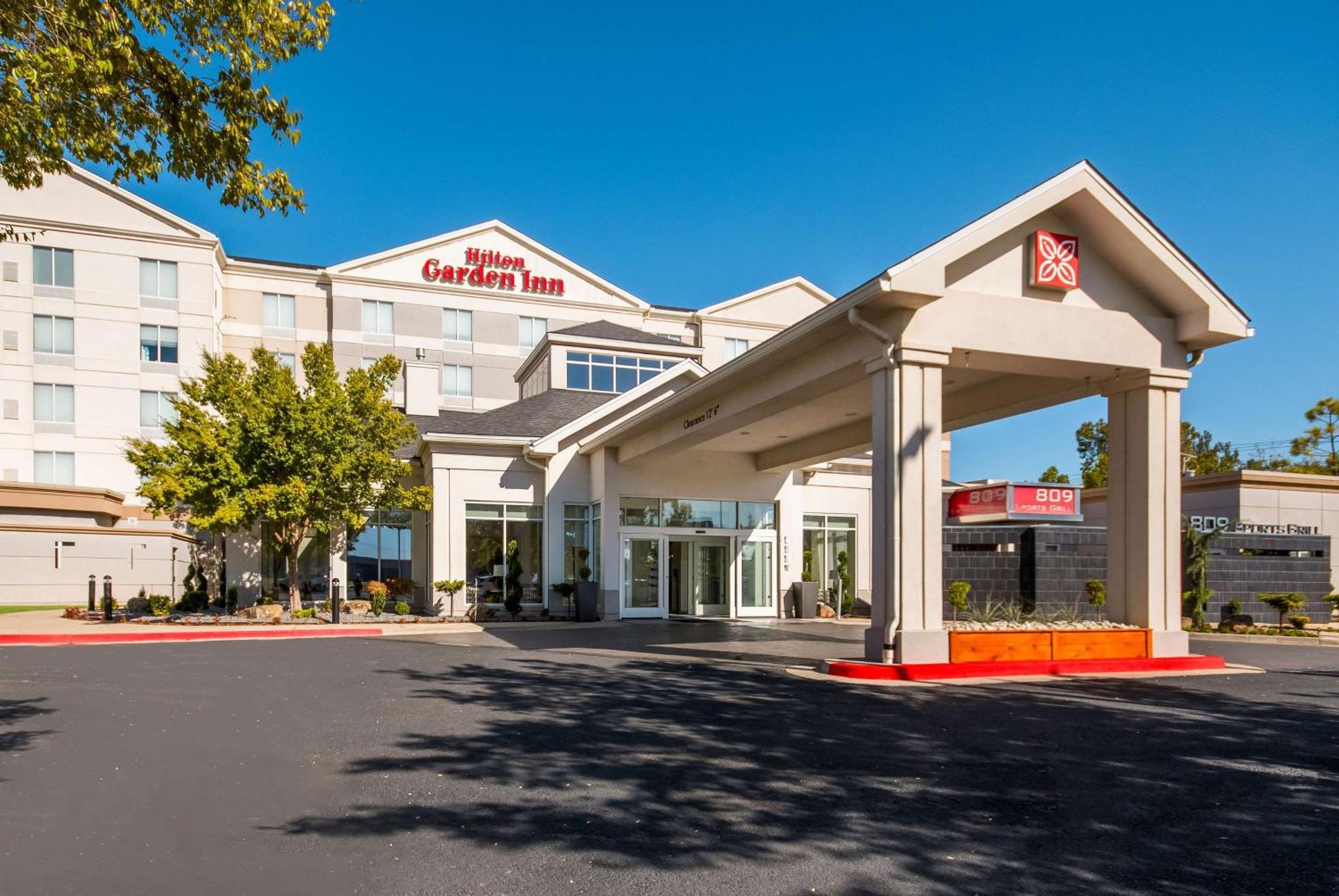 Hilton Garden Inn Oklahoma City Midtown Ngoại thất bức ảnh