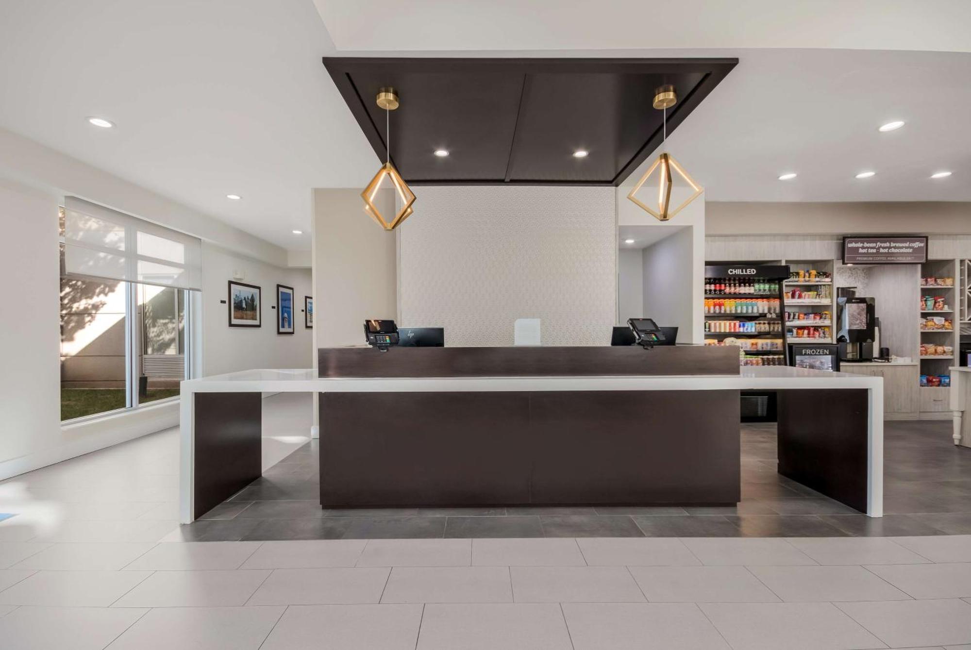 Hilton Garden Inn Oklahoma City Midtown Ngoại thất bức ảnh