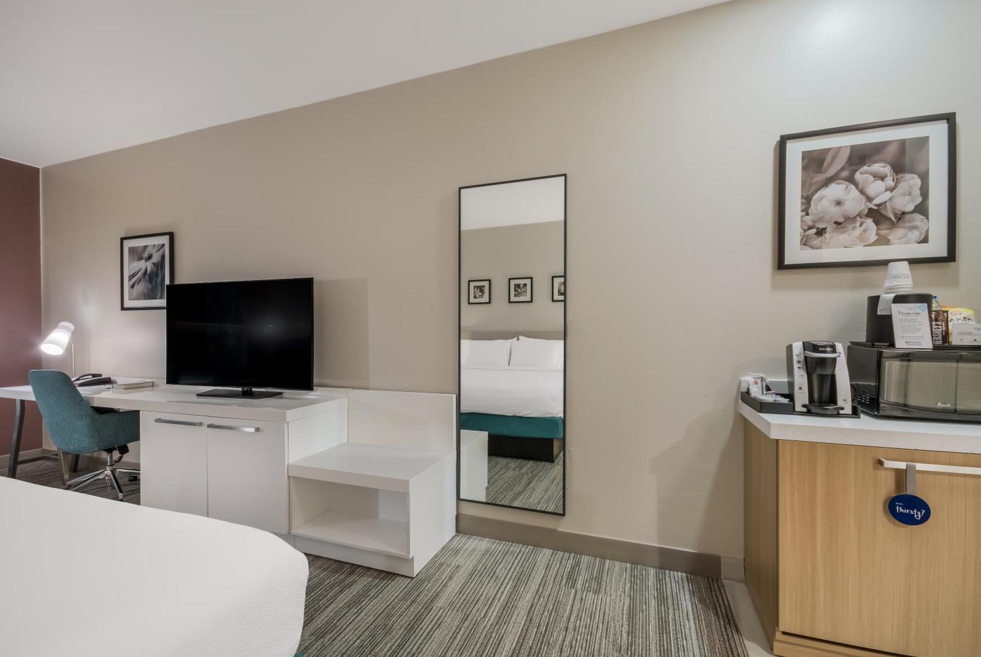 Hilton Garden Inn Oklahoma City Midtown Ngoại thất bức ảnh